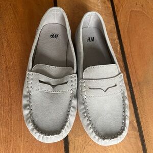 H&M Boys Light Gray Suede Loafers